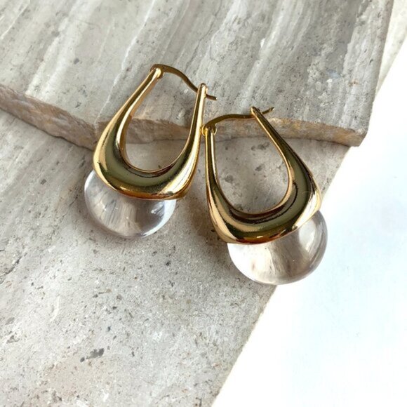 NEW~ Anthropologie Resin Huggie Hoop Gold Earrings - Picture 3 of 8